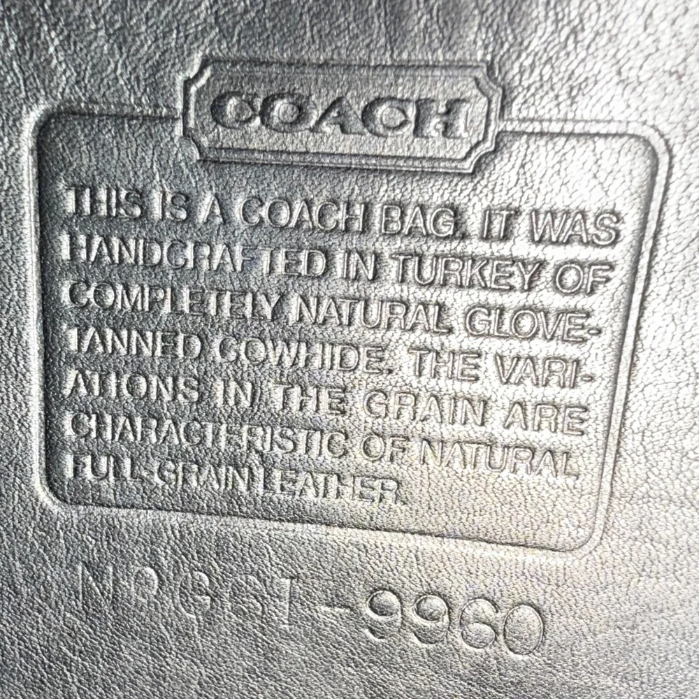 COACH Black Leather Turnlock Drawstring Daypack Backpack Style 9960 Vintage 90s - Picture 5 of 17